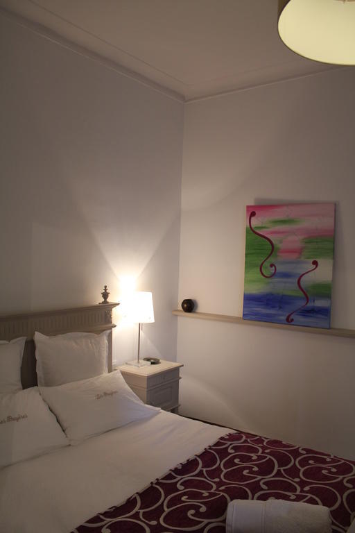 Les Bruyeres Bed & Breakfast เลส์ซาบล์-โดล็อนน์ ห้อง รูปภาพ