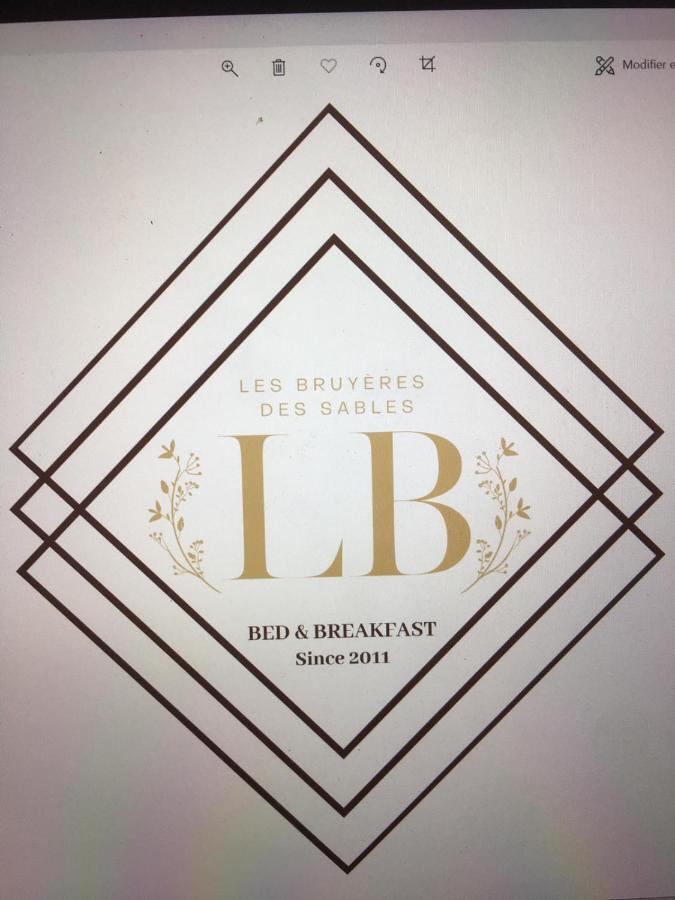 Les Bruyeres Bed & Breakfast เลส์ซาบล์-โดล็อนน์ ภายนอก รูปภาพ